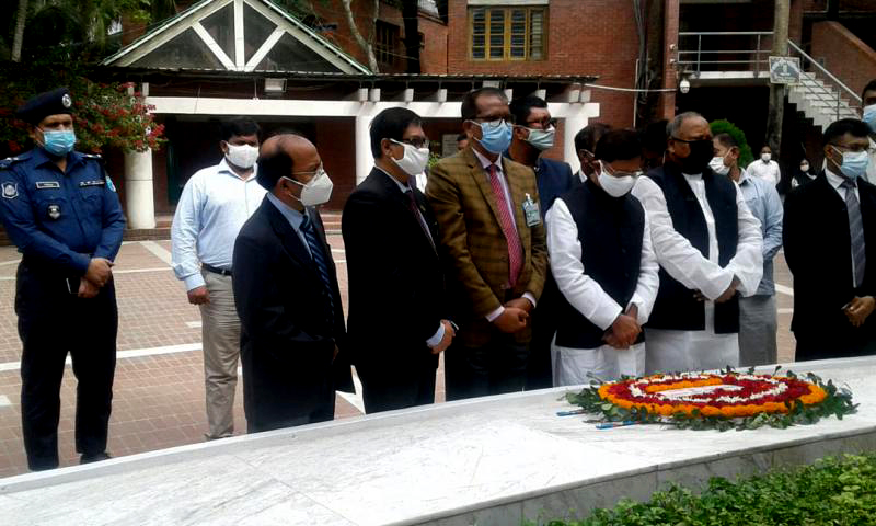 সরকারি পাটকলগুলো বেসরকারি খাতে দেওয়া হবে: পাটমন্ত্রী