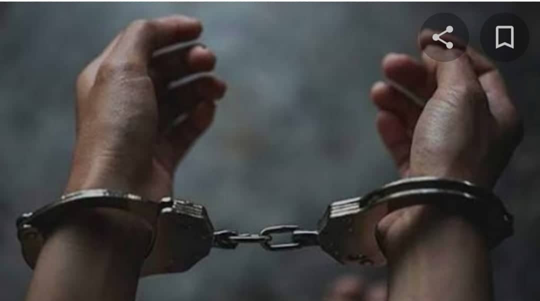 চাঁপাইনবাবগঞ্জে নেশার ঘোরে মাদকাসক্ত ছেলে কর্তৃক মা-বাবাকে পিটানোর অভিযোগ