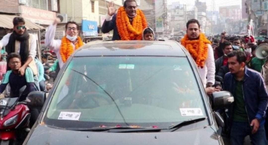 নওগাঁ পৌর নির্বাচনে আ’লীগ মনোনীত প্রার্থী নির্মল কৃষ্ণ সাহাকে সংবর্ধনা