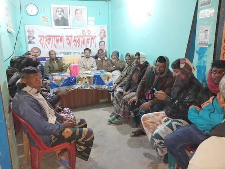 নেতা নেই, জনগনই ভালবাসায় প্রচারণা চালাচ্ছে চাঁপাইনবাবগঞ্জের নাচোলে মেয়র প্রার্থী রেজাউল বাবুর