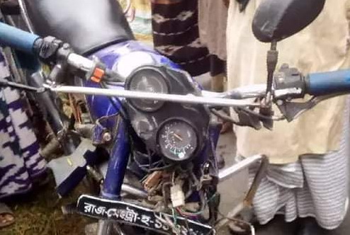 নওগাঁর নিয়ামতপুরে ট্রাকের ধাক্কায় নিহত-২,আহত-১