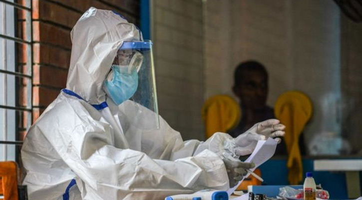 করোনায় মৃত বেড়েছে, কমেছে শনাক্ত গত ২৪ ঘণ্টায় দেশে আরও ২৮ জনের মৃত্যু