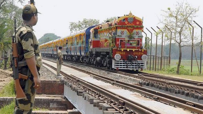 শিলিগুড়ি-ঢাকা যাত্রী-ট্রেন মার্চেই