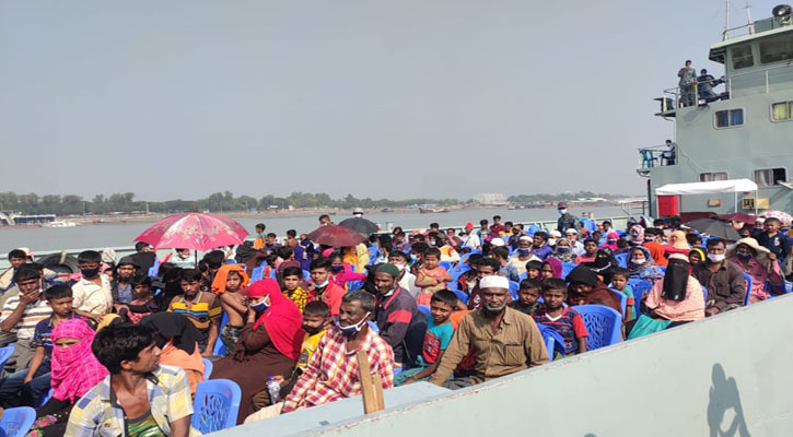 ভাসানচরের উদ্দেশে যাত্রা রোহিঙ্গাদের