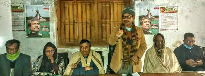 তানোরে আদিবাসীদের সঙ্গে মতবিনিময়