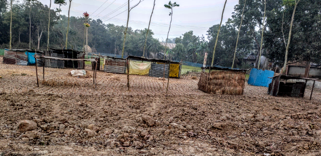তানোরে সম্পত্তি জবরদখল : উত্তেজনা