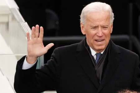 যুক্তরাষ্ট্রের ৪৬তম প্রেসিডেন্ট হিসেবে শপথ নিলেন জো বাইডেন