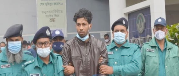 রাজশাহীতে পুলিশ সার্জেণ্ট বিপুল ভট্টাচার্যের উপর হামলার একমাত্র আসামী বেলাল হোসেনকে নাটোর থেকে আটক