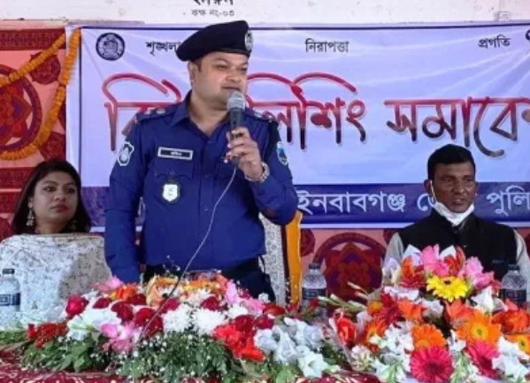 চাঁপাইনবাবগঞ্জের চর নারায়নপুরে বিট পুলিশিং সমাবেশ