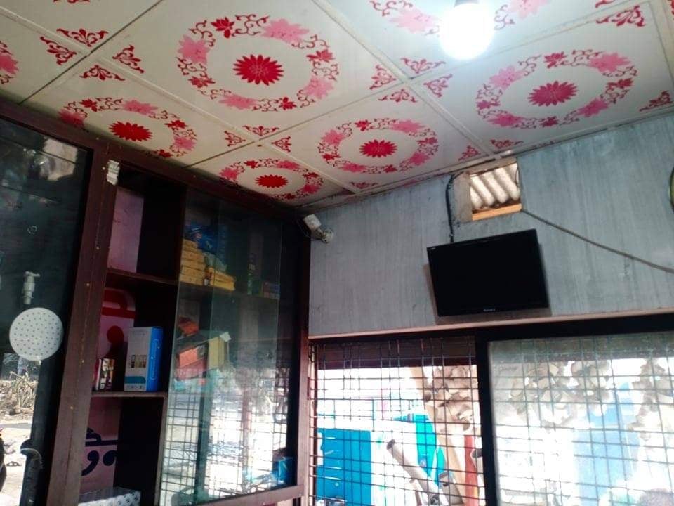 চাঁপাইনবাবগঞ্জে হার্ডওয়্যার দোকানে টিন কেটে দুর্ধর্ষ চুরি