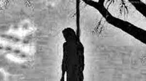 জামালপুরে মেহগনি বাগান থেকে এক কিশোরীর ঝুলন্ত মরদেহ উদ্ধার