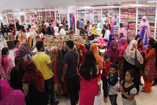 বৃহস্পতিবার থেকে দোকান খুলতে প্রধানমন্ত্রীকে ব্যবসায়ীদের চিঠি