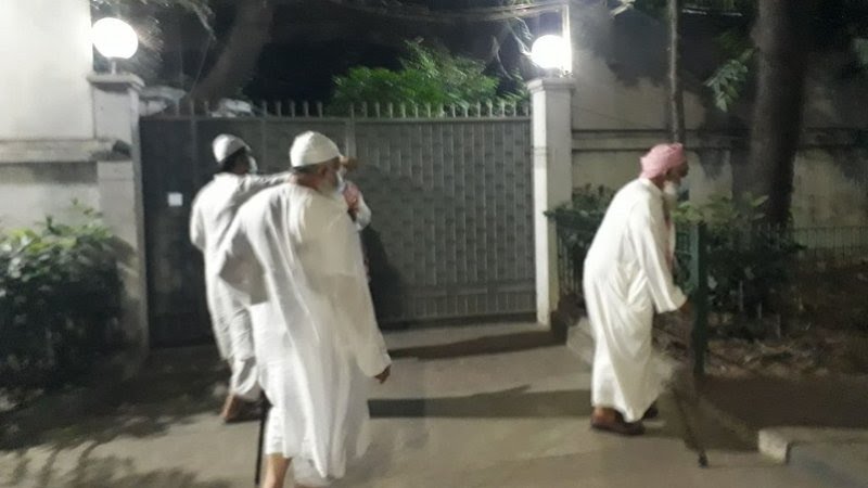 হেফাজত নেতাদের বৈঠক স্বরাষ্ট্রমন্ত্রীর সঙ্গে