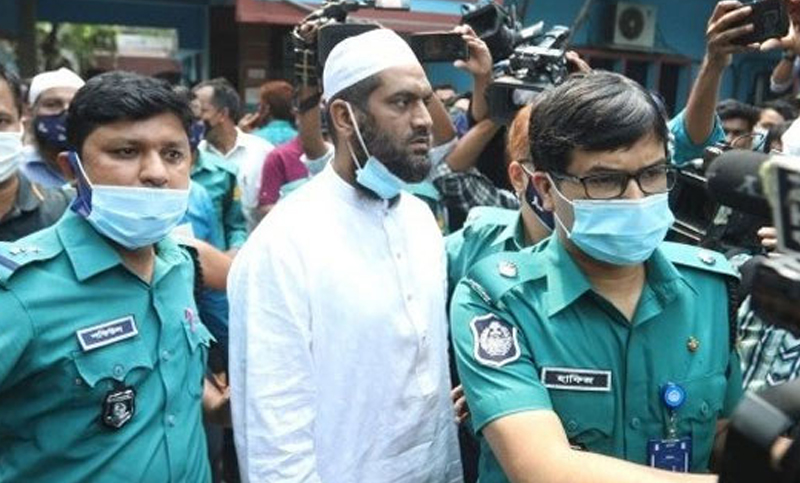 আদালত মামুনুল হককে ইবাদতের উপযোগী জায়গায় রাখার নির্দেশ দিল