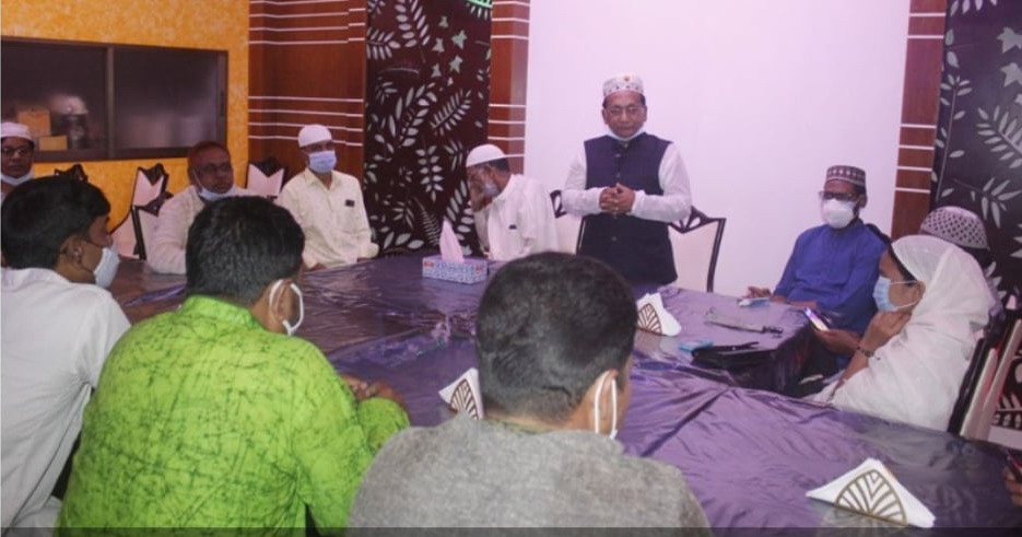 চাঁপাইনবাবগঞ্জে আ.লীগের মতবিনিময় ও ইফতার