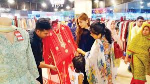 ঘোষণা রবিবার : শপিং মল দোকান খুলতে পারে আগামী সোমবার