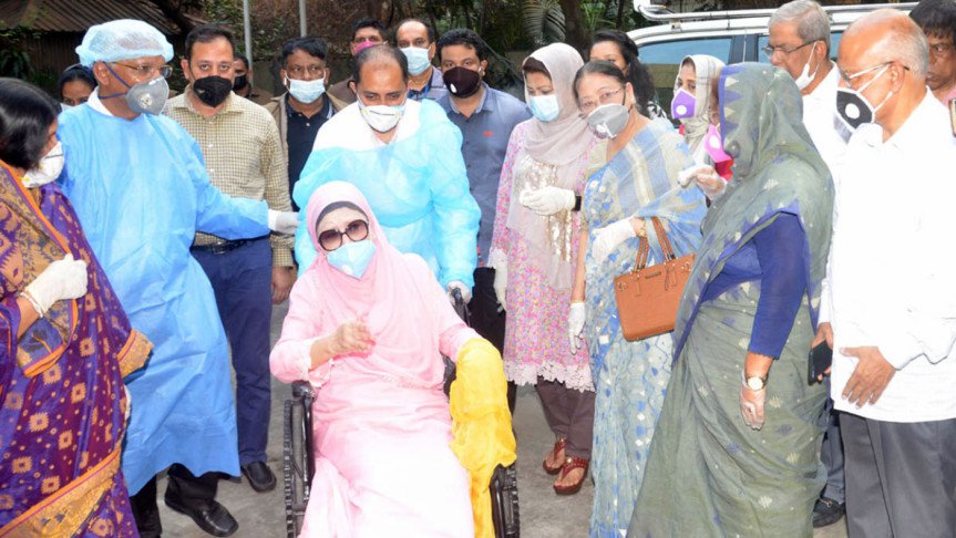 বিএনপি চেয়ারপারসন ও সাবেক প্রধানমন্ত্রী খালেদা জিয়ার বাসায় ৯ জন করোনায় আক্রান্ত