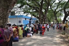 ভারত-বাংলাদেশ সীমান্তের স্থলবন্দর পেট্রাপোল-বেনাপোল সীমান্তে আটকে গেলেন প্রায় আড়াই শ বাংলাদেশি