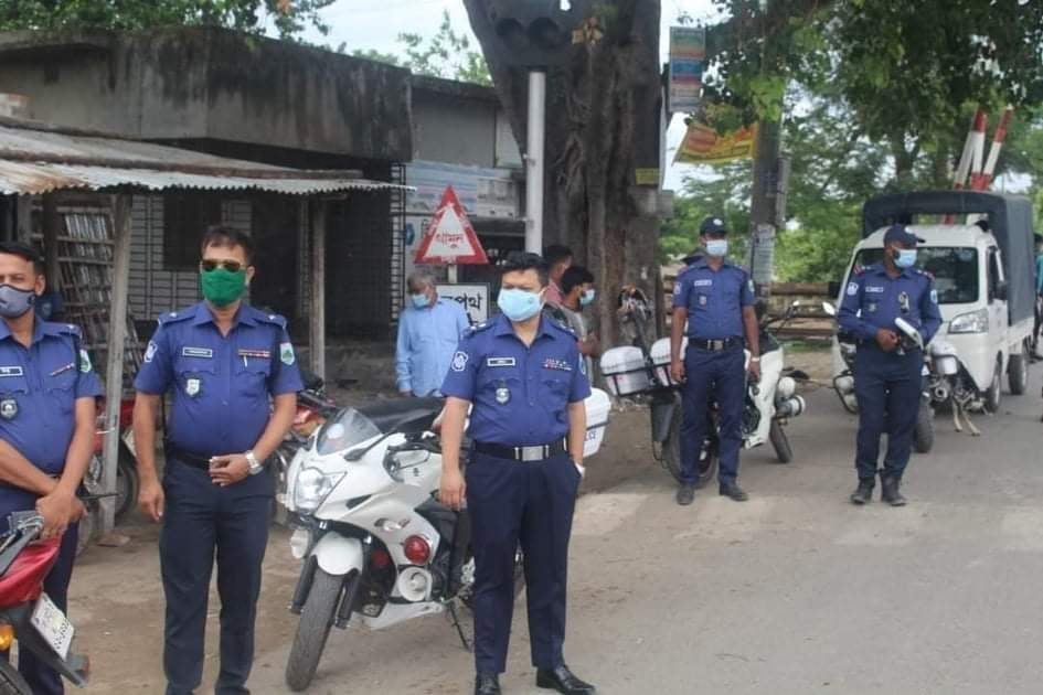 চাঁপাইনবাবগঞ্জ জেলায় চলছে বিশেষ লকডাউনের ৬ষ্ঠ দিন ॥ সংক্রমন নিম্নমুখী