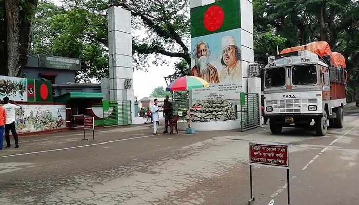 ভারতের সঙ্গে সীমান্ত বন্ধের মেয়াদ আরও ৮ দিন বাড়ল,আগামী ৩১ মে পর্যন্ত এটি কার্যকর থাক‌বে