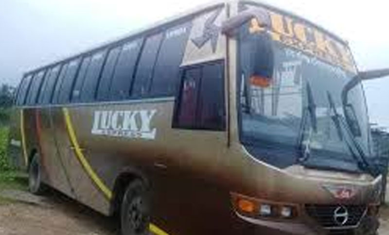 নবীগঞ্জ শহরে চলন্ত বাসে যৌন হয়রানি, চালক ও হেল্পার আটক