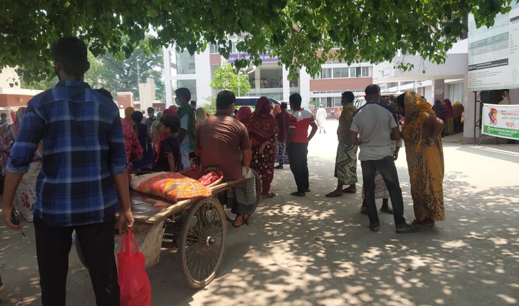 চাঁপাইনবাবগঞ্জে করোনায় আরও ৮ জনের মৃত্যু, শনাক্ত ৬১