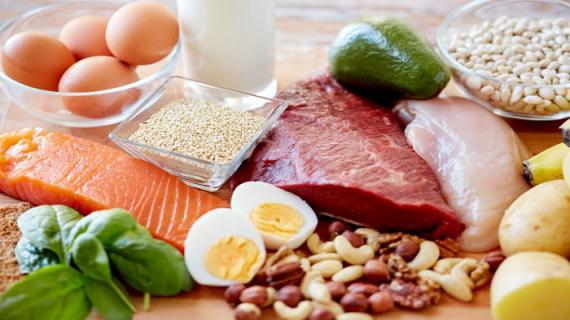 জেনে নিন যেসব খাবারে ওজন বাড়ে