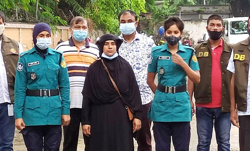দ্বিতীয় বিয়ে করার কারণে তাবিজেও বশে আসেনি, রাগে স্বামীকে ৬ টুকরো করেন ফাতেমা!