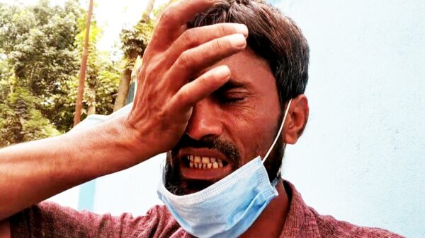 চাঁপাই নবাবগঞ্জের ভোলাহাটে পিআইও’র বিরুদ্ধে প্রধানমন্ত্রীকে অভিযোগ করায় অভিযোগকারী অবরুদ্ধ