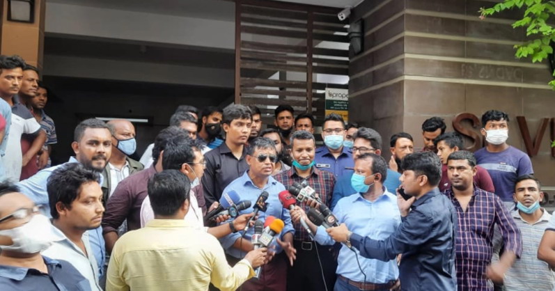 উত্তরায় লুকিয়ে ছিলেন ৩ রক্ষিতা নিয়ে,নাসির উদ্দিন মাহমুদ ও অমিসহ মোট পাঁচজনকে গ্রেফতার