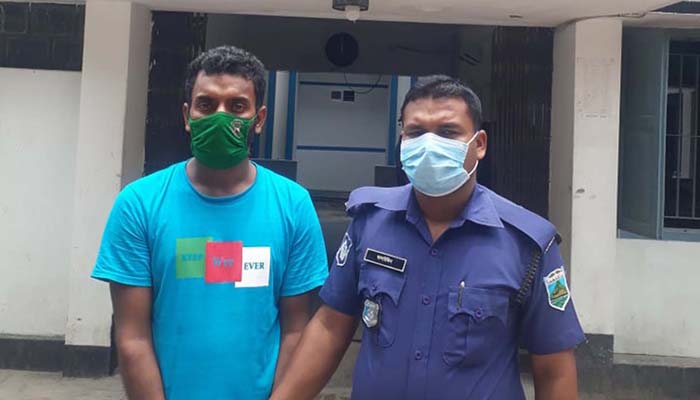 সিরাজগঞ্জের শাহজাদপুরে ৭ বিয়ে করা সেই প্রতারক আনিস গ্রেপ্তার