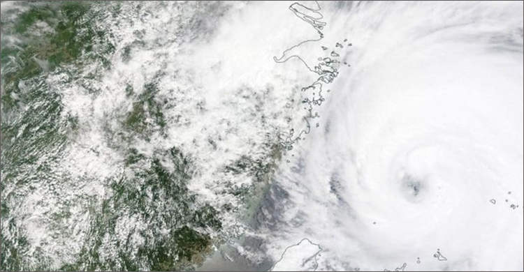 বন্যার পর চীনে এবার ঘূর্ণিঝড় ‘ইন-ফা’র আঘাত