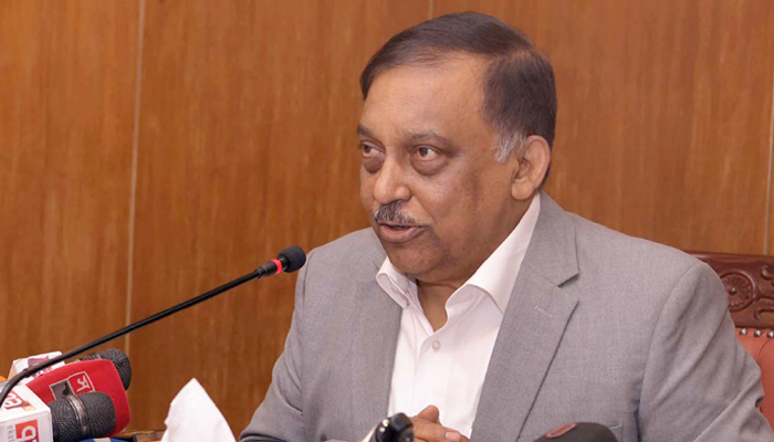 অপরাধে জড়িয়ে পড়া পুলিশ সদস্যদের শাস্তি হবে :সাংবাদিকদের স্বরাষ্ট্রমন্ত্রী