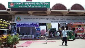 টানা ১৯ দিনের বিধিনিষেধ শেষে স্বাস্থ্যবিধি মেনে কর্মচাঞ্চল্য ফিরেছে অন্যতম ব্যস্ততম আন্তঃজেলা বাস টার্মিনাল গাবতলীতে