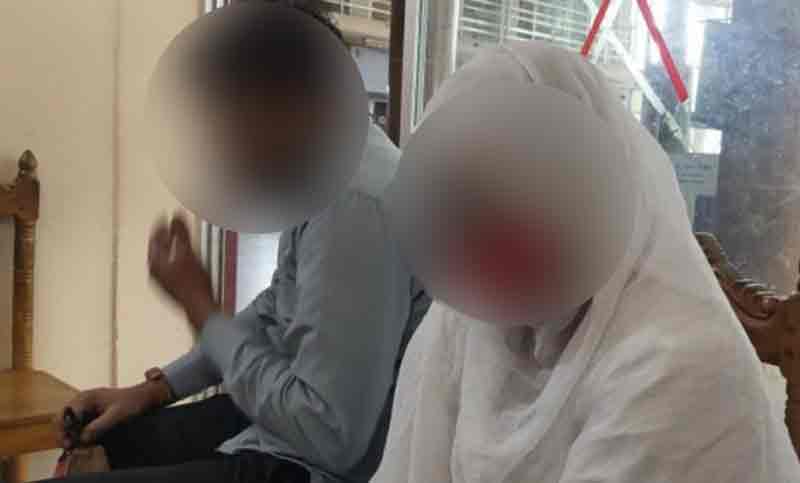 দালালের প্রলোভনে পরে আড়াই বছর সাজা ভোগের পর বাংলাদেশি দম্পতিকে বেনাপোলে হস্তান্তর