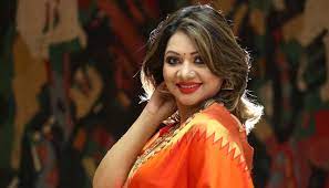 প্রথমবারের মতো ফোক গান নিয়ে ভক্তদের মাঝে আসছেন আঁখি আলমগীর