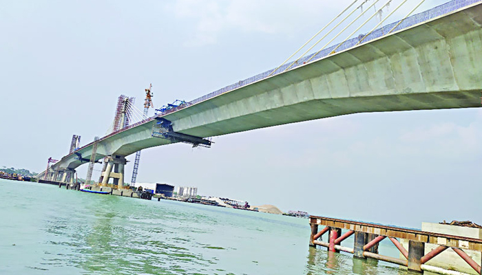 সড়ক প‌রিবহন ও সেতুমন্ত্রী ওবা‌য়দুল কা‌দের বললেন ‘অক্টোবরে খুলছে পায়রা সেতু’