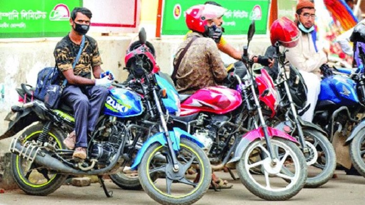 পুলিশি হয়রানির প্রতিবাদে ধর্মঘটে রাইড শেয়ার চালকরা