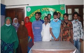 রাজশাহী মহানগরীতে বিভিন্ন হাসপাতাল ও ক্লিনিক হতে দালালচক্রের ১৫ সদস্য আটক