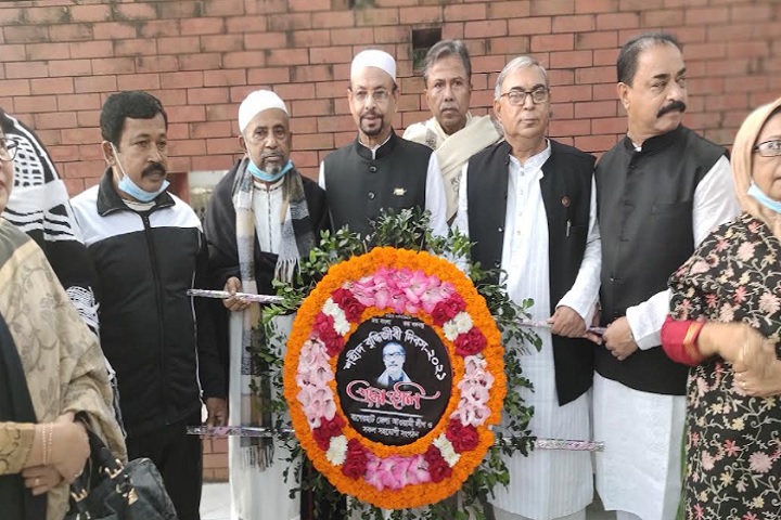 বাগেরহাটে যথাযোগ্য মর্যাদায় শহীদ বুদ্ধিজীবী দিবস পালিত