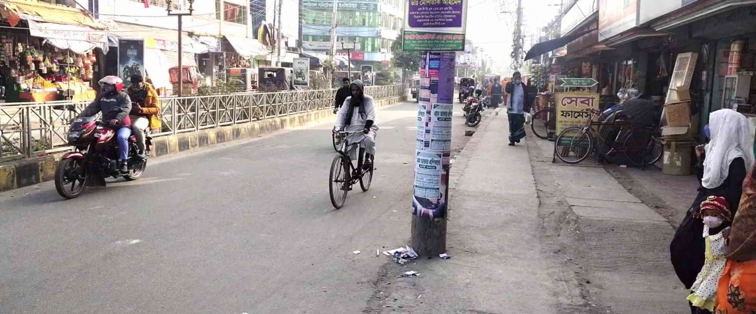 চাঁপাইনবাবগঞ্জে মাস্ক ব্যবহারে অনীহা