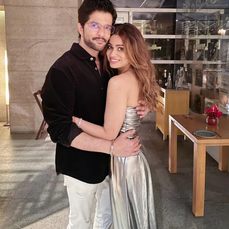 জন্মদিনে রাকেশের কোলে শমিতা শেট্টি, শুরু বিয়ের পরিকল্পনা!
