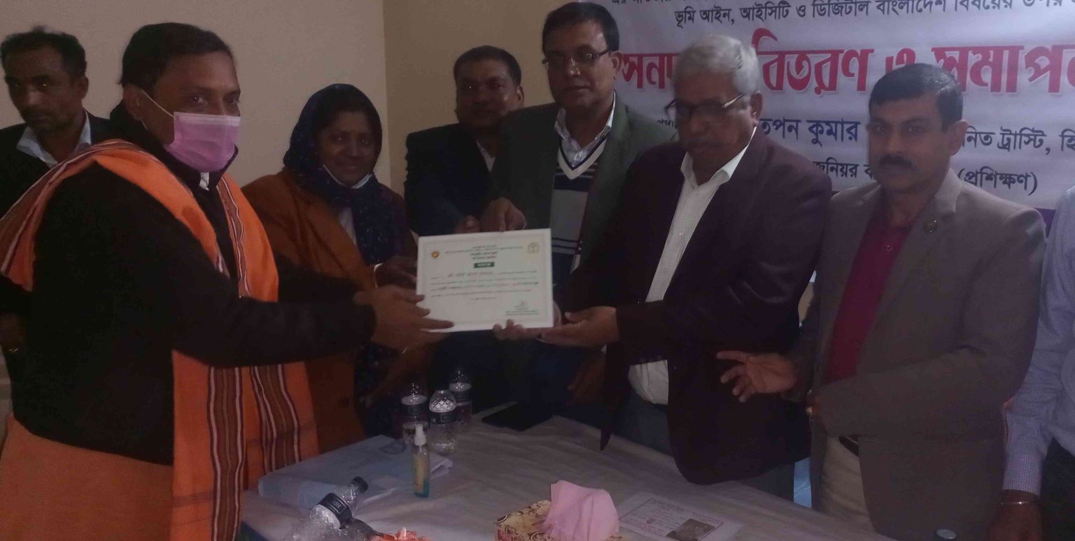 চাঁপাইনাবগঞ্জে পুরোহিতদের দক্ষতা বৃদ্ধিকরনে ৯ দিনের প্রশিক্ষণ সম্পন্ন