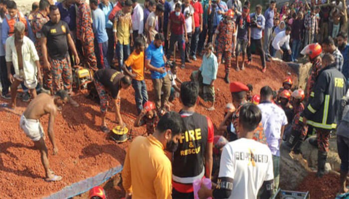 রাজশাহীতে দেয়াল ধসে নির্মাণ শ্রমিকের মৃত্যু