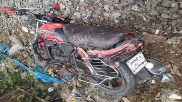 রাজশাহীতে ট্রেনে কাটা পড়ে এনজিও কর্মকর্তার মৃত্যু