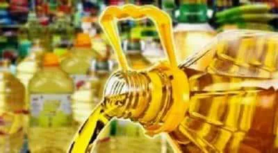 রাজশাহীর বাজারে নেই বোতলজাত সয়াবিন তেল