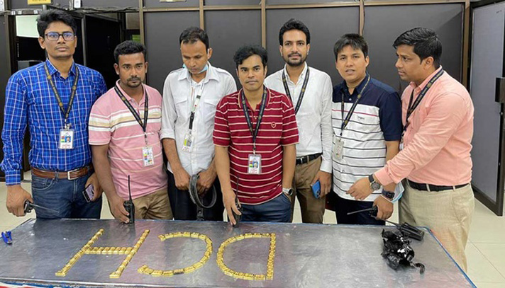 রাজধানীর হজরত শাহজালাল আন্তর্জাতিক বিমানবন্দরে ৮ কেজি স্বর্ণসহ বিমানকর্মী আটক