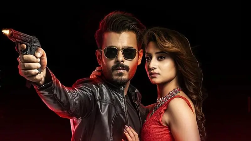 এই ঈদে ৩৪ হলে ‘শান’