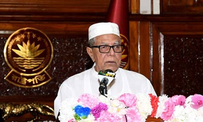আগামীকাল সকালে বঙ্গভবনে ঈদের নামাজ আদায় করবেন রাষ্ট্রপতি