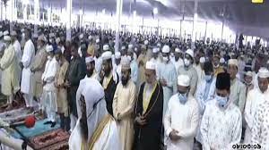 রাজধানীর হাইকোর্ট সংলগ্ন জাতীয় ঈদগাহে ঈদুল আজহার প্রধান জামাত অনুষ্ঠিত